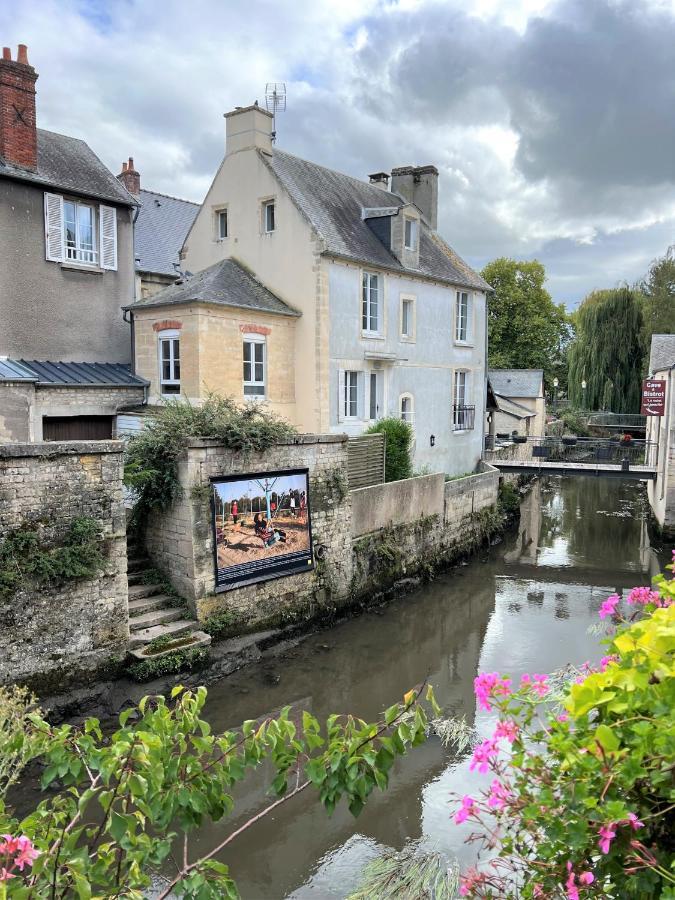 La Maison Au Bord De L Aure Bayeux Exterior foto